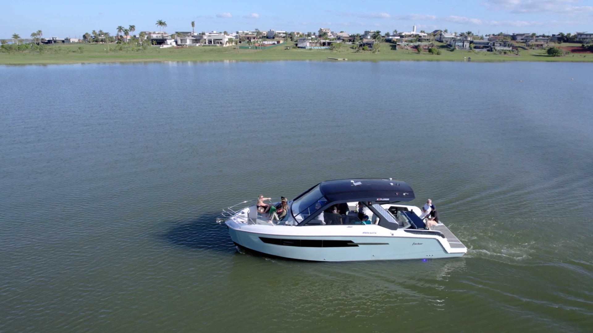 Test Drive com a Focker 355 GTS Explorer