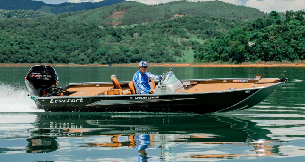 As melhores embarcações para pesca esportiva.