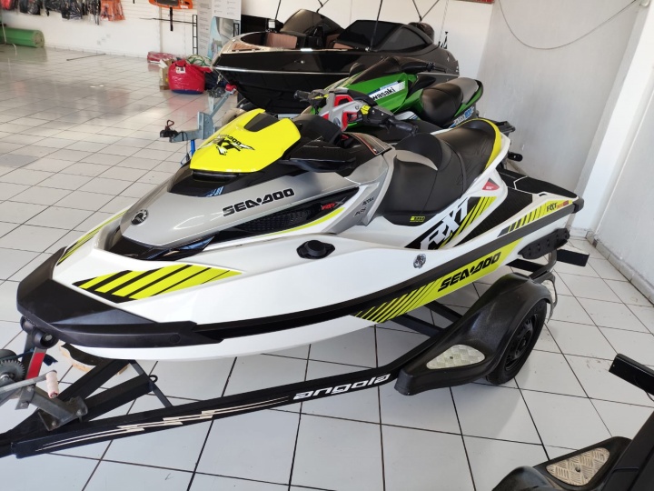 Jetski seedoo RXT 300RS