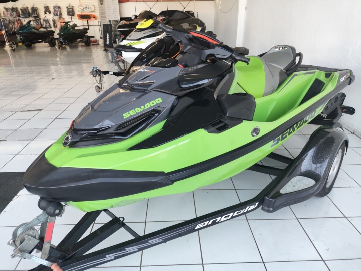 JETSKI SEADOO - RXTX-RS 300